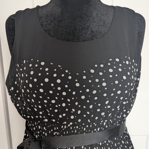 MOTHERHOOD Sleeveless Maternity Dress Black & White Dots Stretch Women's Size L - Picture 4 of 9